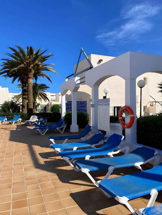Red Hibiscus Corralejo Irent Fuerteventura Apartment Luaran gambar