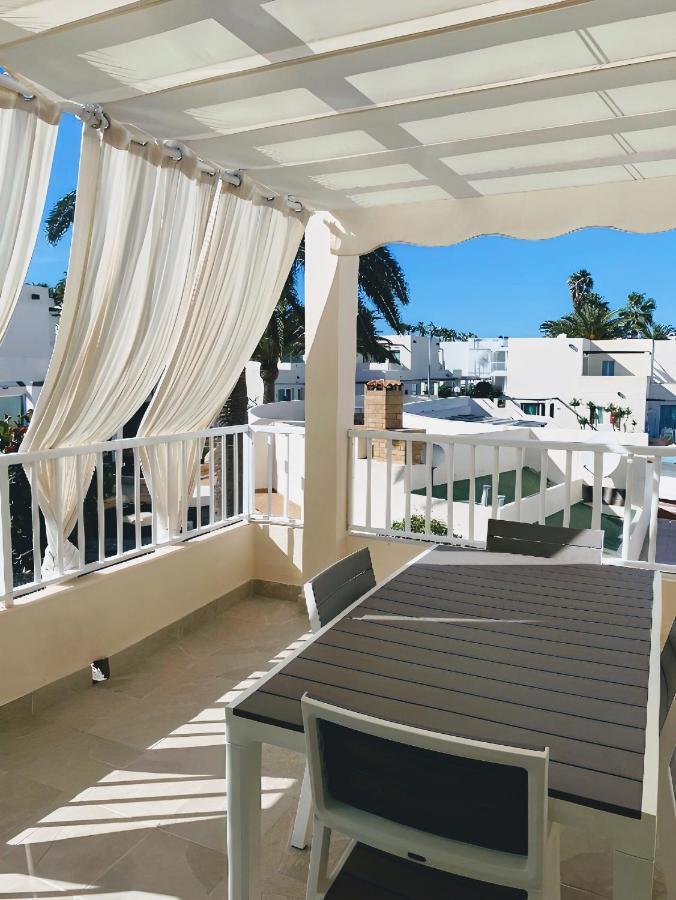 Red Hibiscus Corralejo Irent Fuerteventura Apartment Luaran gambar