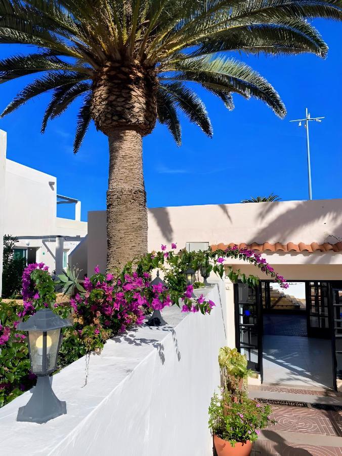 Red Hibiscus Corralejo Irent Fuerteventura Apartment Luaran gambar